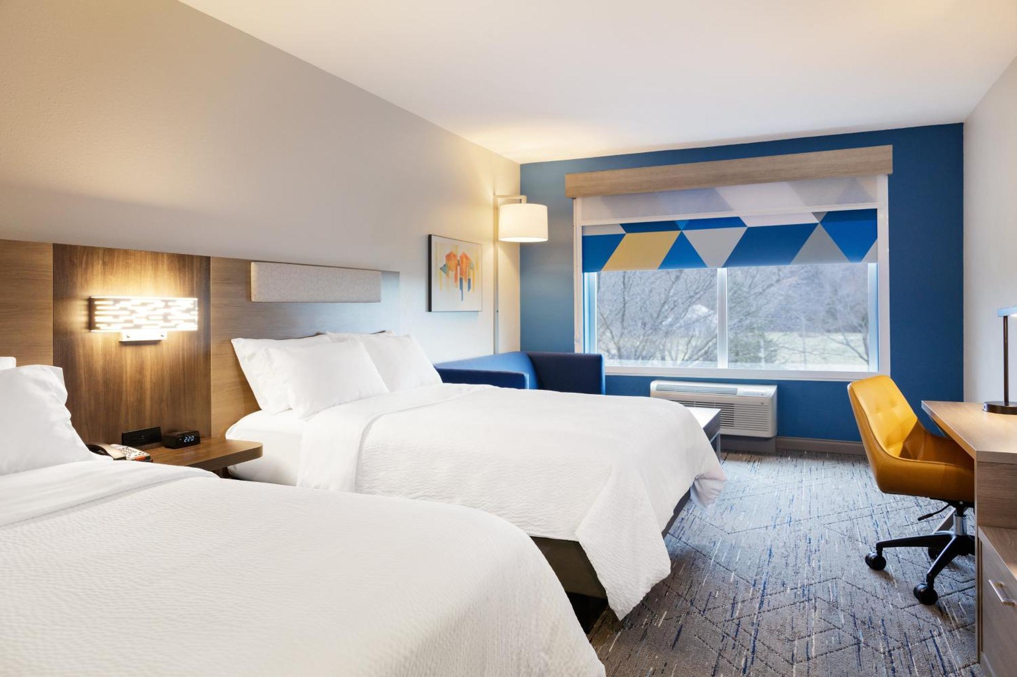 Holiday Inn Express & Suites Brady By Ihg Exteriér fotografie