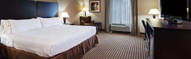 Holiday Inn Express & Suites Brady By Ihg Exteriér fotografie